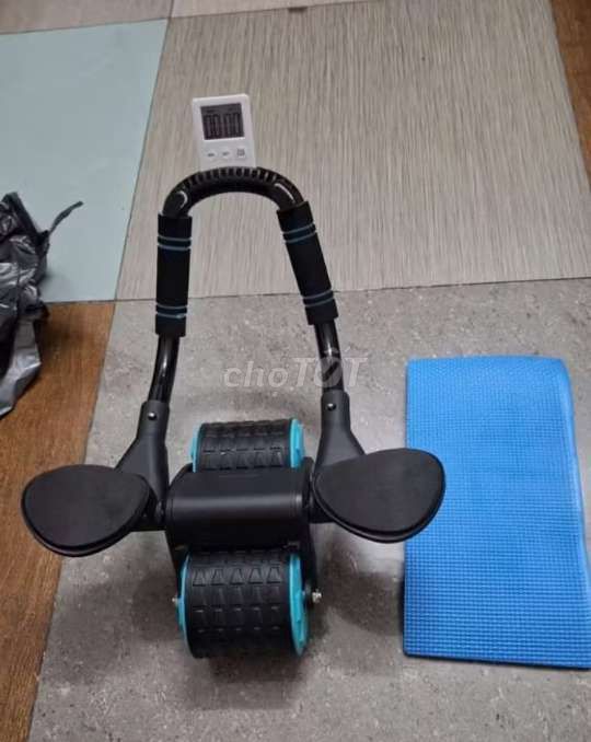 Bộ con lăn tập bụng có màn hình đếm tặng thảm kê. Mua bán Đồ thể thao, Dã ngoại tại Quận 10 Tp Hồ Chí Minh được đăng bởi Phương Thùy hình 1
