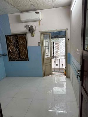 Phòng trọ 15 m² · Cmt8