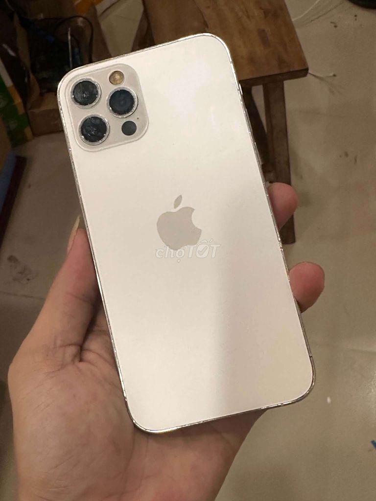 Apple iPhone 12 Pro 128GB Bạc VNA. Mua bán Điện thoại tại Huyện Mỏ Cày Nam Bến Tre được đăng bởi Hie hình 1