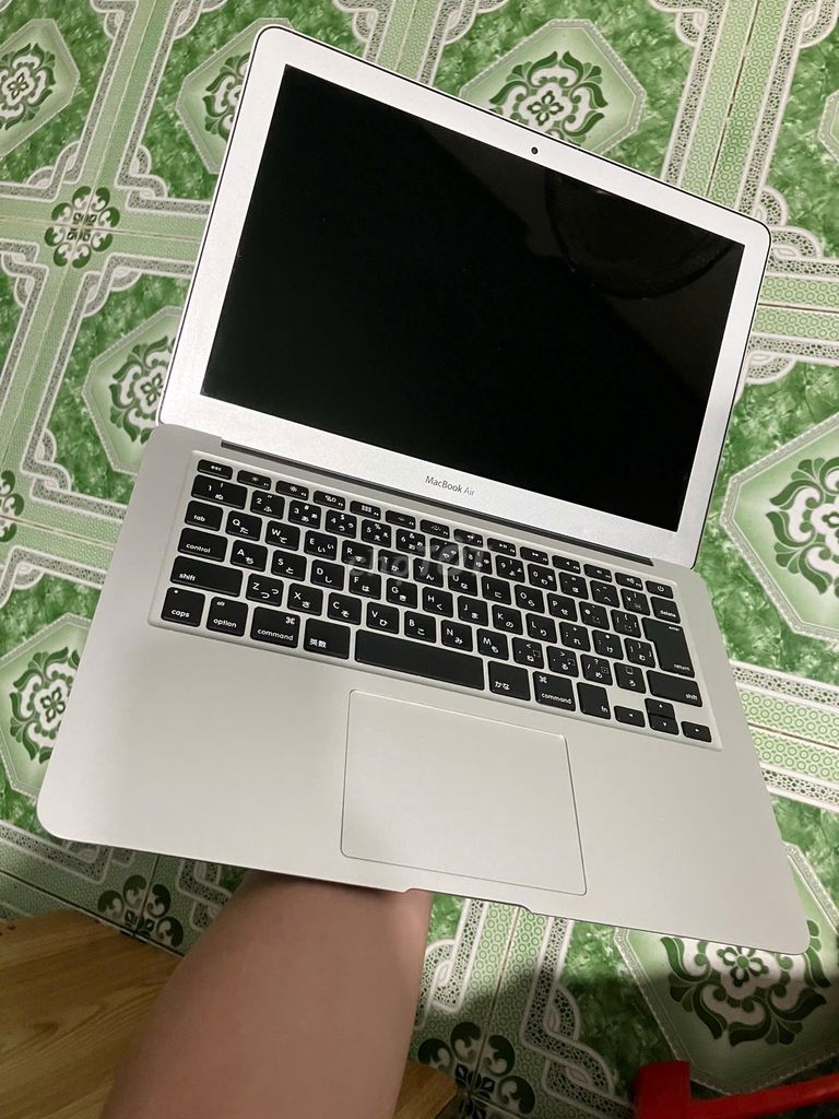 Apple Macbook Air i7 13inch 8G Thanh lý Rẻ/Có ship. Mua bán Laptop tại Quận 1 Tp Hồ Chí Minh được đăng bởi Thanh Lý cầm đồ hình 1