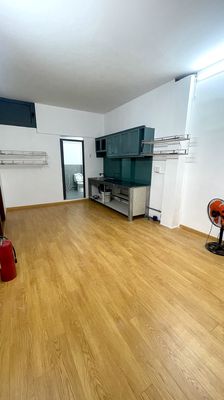 Chính chủ cho thuê nguyên căn đường số9, ra Phạm Văn Đồg 50m (nhà mới)