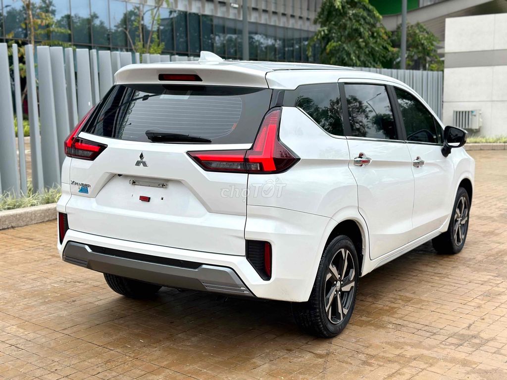 Xe 7 Chỗ Xpander 1.5 sx 2013 AT Premium. Mua bán Ô tô tại Quận Hoàng Mai Hà Nội được đăng bởi Thang Pham hình 3