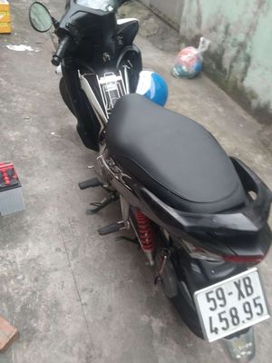 Kẹt tiền về quê nên cần bán gấp. Mua bán Xe máy tại Quận Gò Vấp Tp Hồ Chí Minh được đăng bởi Lê