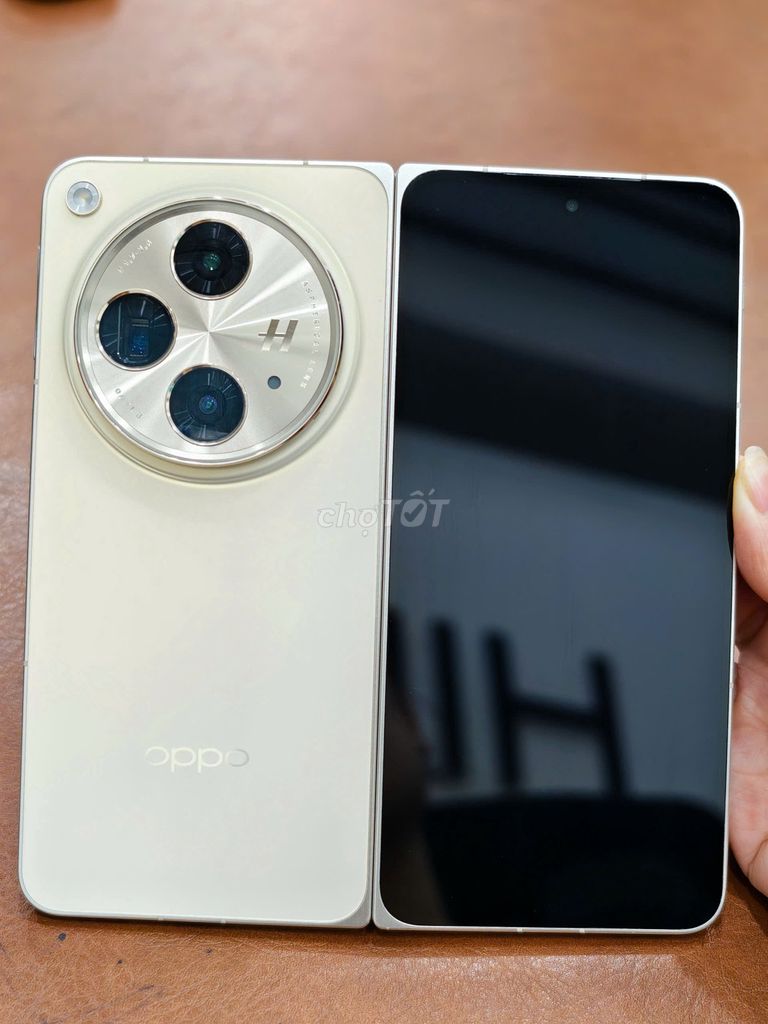 Oppo Find N3 bản quốc tế 16-512gb màu Gold đẹp 98%. Mua bán Điện thoại tại Quận Đống Đa Hà Nội được đăng bởi Hn Store hình 1