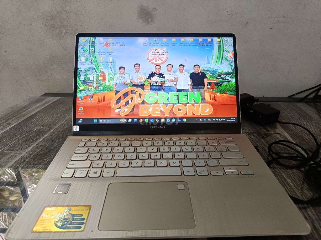 Asus Vivobook X430FA i3 4GB Bạc Like New. Mua bán Laptop tại Huyện Mang Thít Vĩnh Long được đăng bởi Lê Minh Trường hình 1