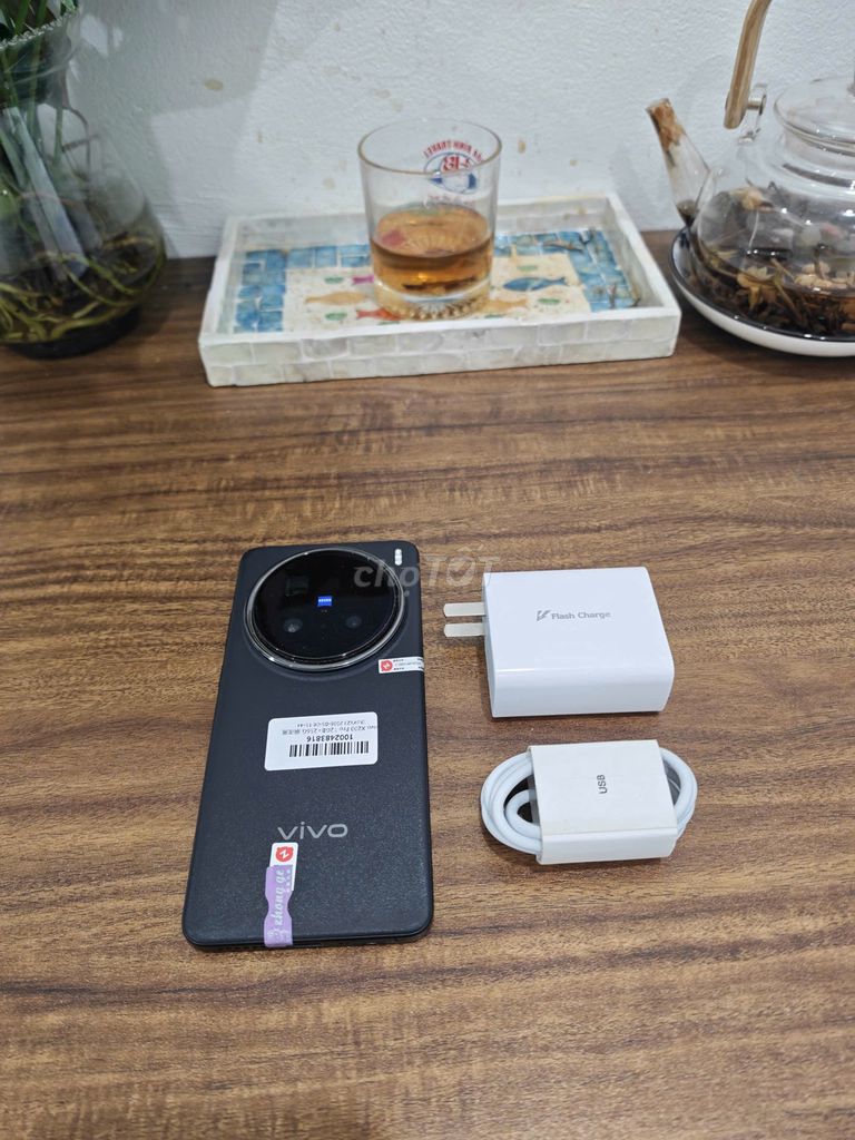 Vivo X200 Pro Đen 12/256 sạc 80w có ship COD. Mua bán Điện thoại tại Quận Hoàng Mai Hà Nội được đăng bởi Trần Ngọc Hiếu hình 1