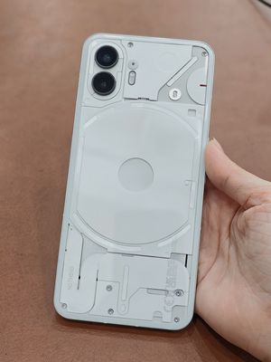 Nothing Phone 2 bản quốc tế 8-256gb màu Trắng. Mua bán Điện thoại tại Quận Đống Đa Hà Nội được đăng bởi Hn Store