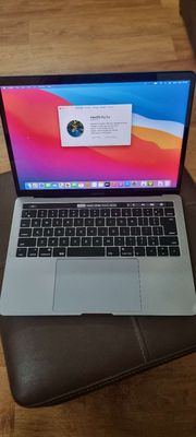 Macbook pro 2016 touch bar i7/16g/1T