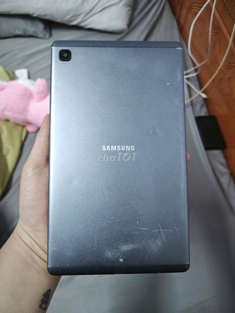 Samsung Galaxy Tab 7 line Xám Hư chuôi sạc. Mua bán Máy tính bảng tại Quận 12 Tp Hồ Chí Minh được đăng bởi Phong Lê hình 4