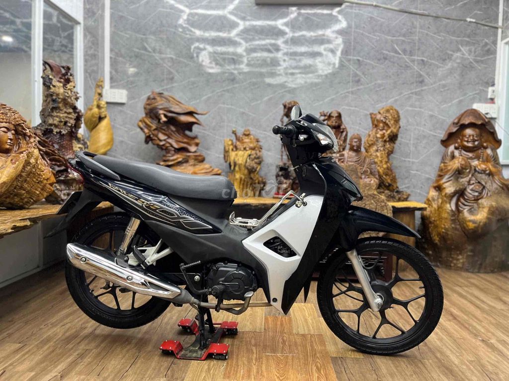 Honda Wave A 2019, документы владельца, номер Сайгона, тихий мотор