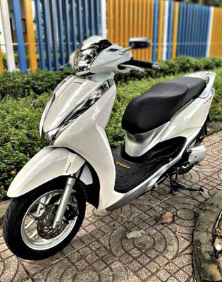 Honda Lead Trắng đã sử dụng