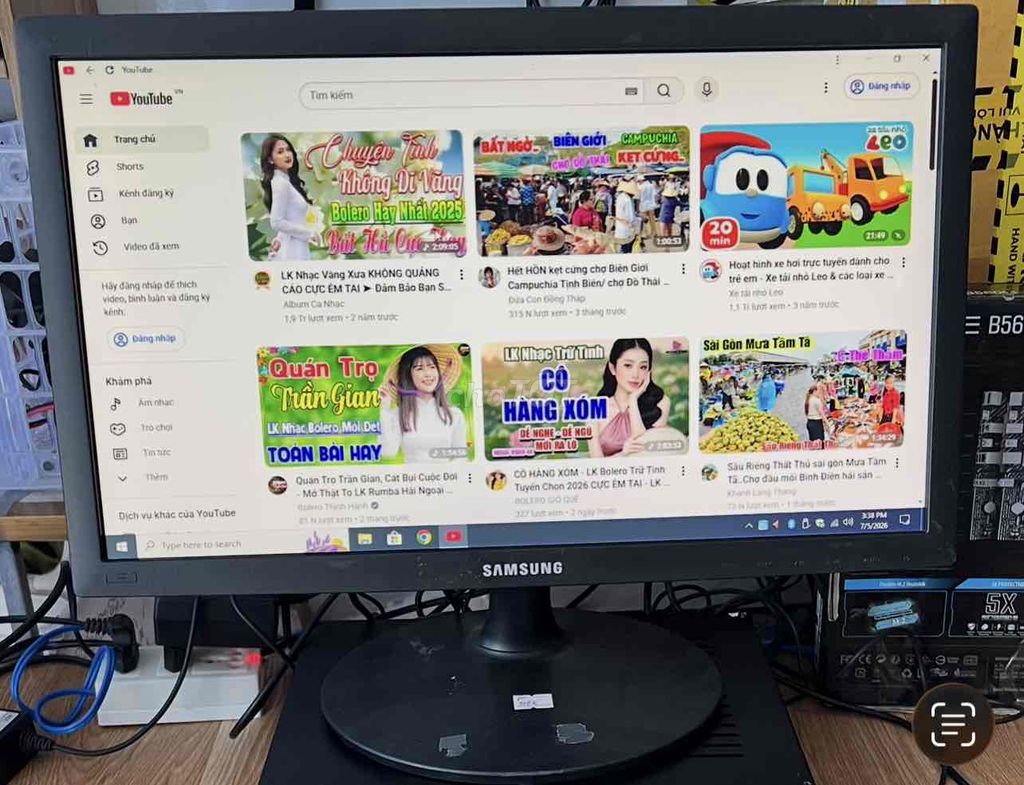 Màn hình Samsung 19 inch LED VGA, DVI. Mua bán Phụ kiện (Màn hình, Chuột...) tại Thành phố Cà Mau Cà Mau được đăng bởi UYVU PC hình 1