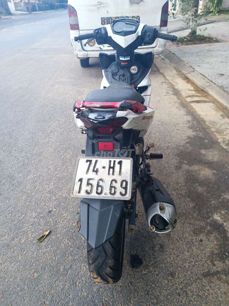 Ex 150. Mua bán Xe máy tại Huyện Hướng Hóa Quảng Trị được đăng bởi Long hình 3