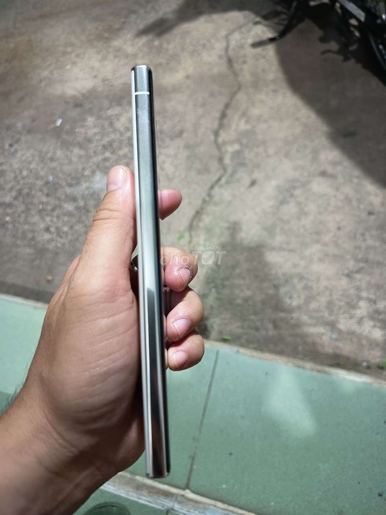 Samsung S23 Ultra 12GB/256GB Trắng. Mua bán Điện thoại tại Thành phố Biên Hòa Đồng Nai được đăng bởi Huutuan Bui hình 1