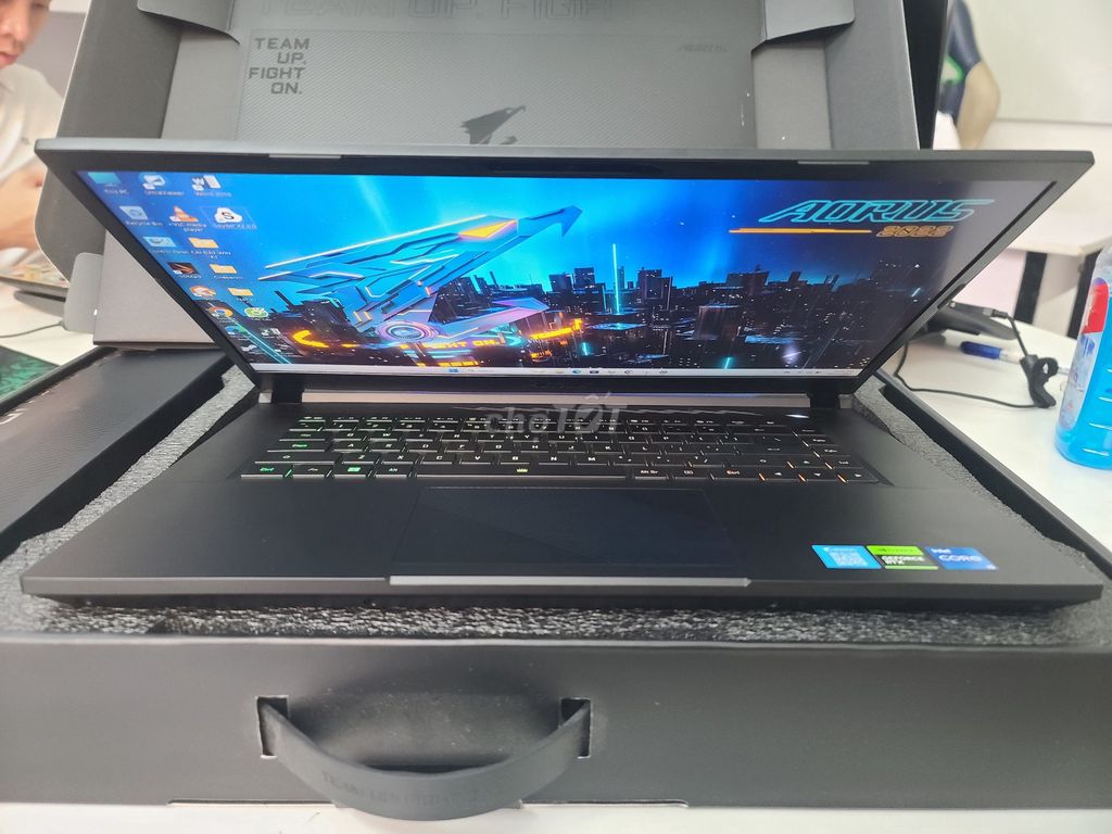 Laptop Gaming Gigabyte Aorus 15 2023 I5 13500H New