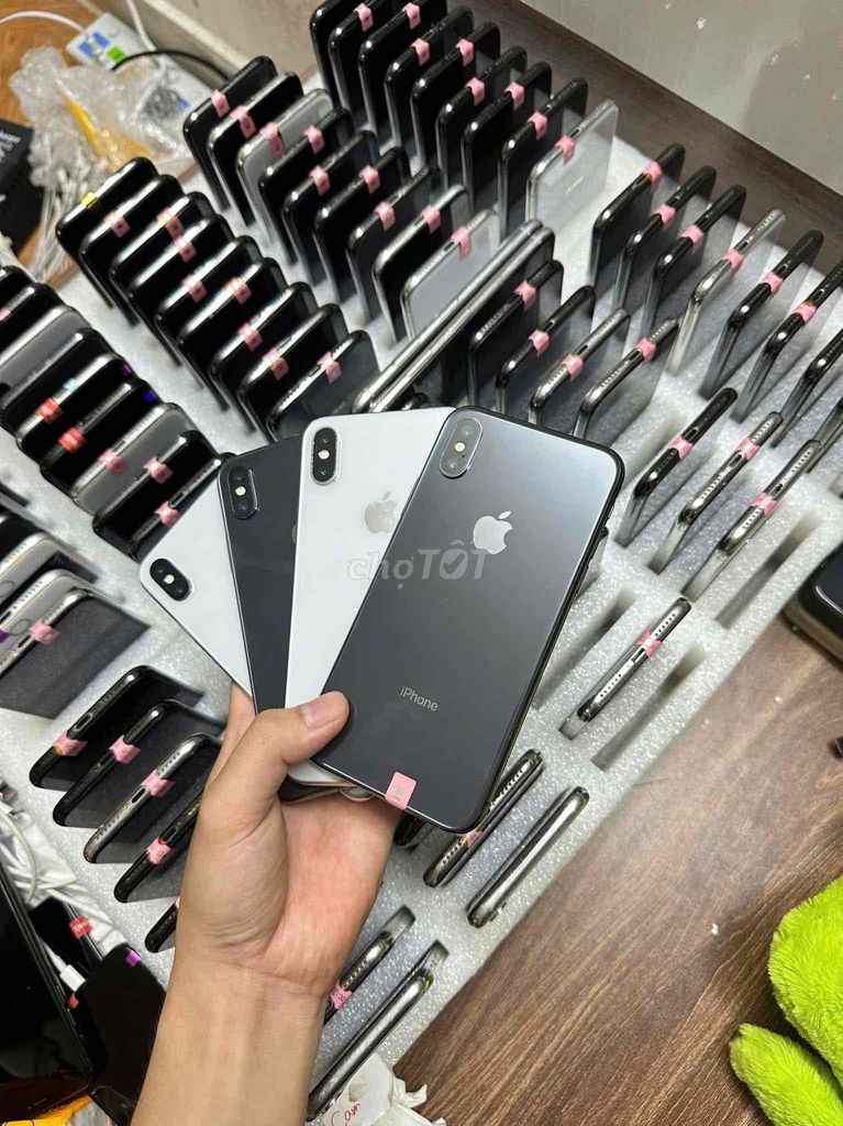 Apple iPhone X 64GB Đen, Trắng. Mua bán Điện thoại tại Quận 7 Tp Hồ Chí Minh được đăng bởi Bảo Huỳnh hình 1