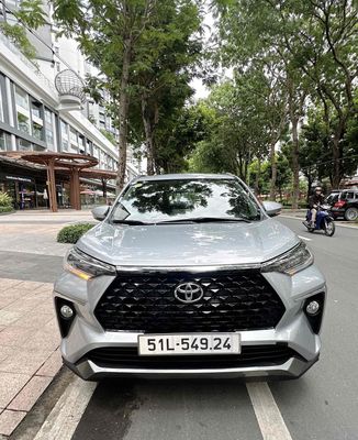 Toyota Veloz Cross 1.5 CVT 2024 Bạc 7 chỗ như mới