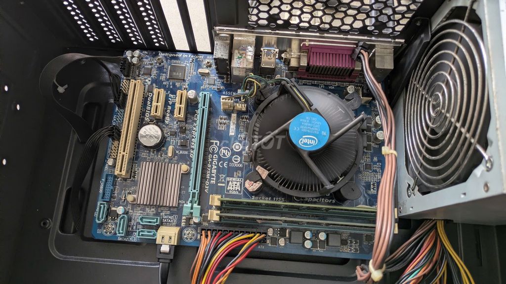 full thùng main Giga B75 i7-2600 16GB-128gb = 1tr1. Mua bán Máy tính để bàn tại Quận 11 Tp Hồ Chí Minh được đăng bởi Tran thien khanh hình 1