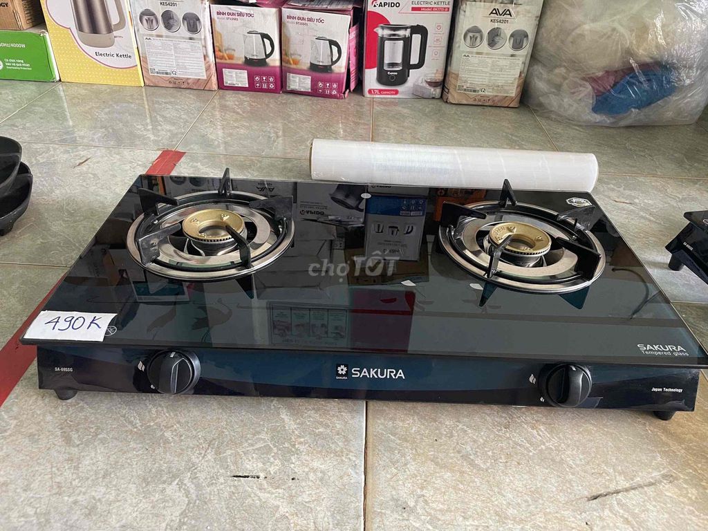 Bếp ga đôi Sakura SA-698G. Mua bán Bếp, lò, đồ điện nhà bếp tại Thành phố Buôn Ma Thuột Đắk Lắk được đăng bởi Nguyễn Duy hình 1