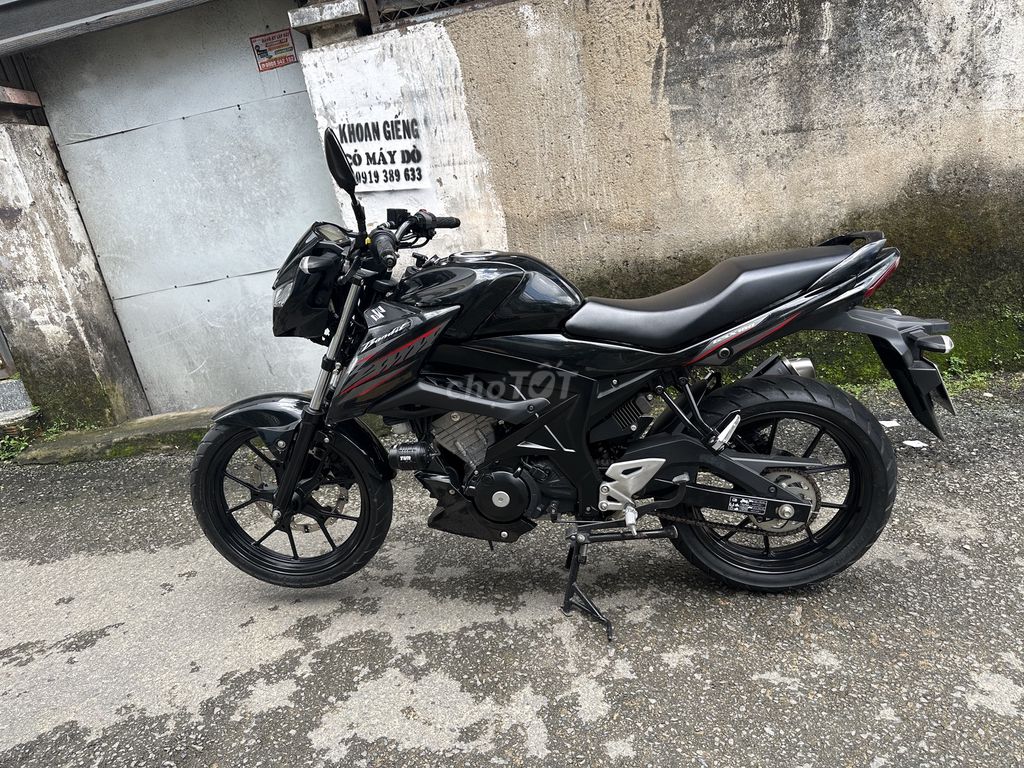 Suzuki Bandit 2018 черный 19000 км