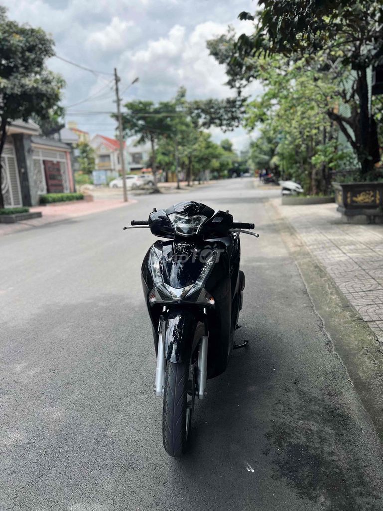 Cần bán SH ABS 125 zin chính chủ hoặc giao lưu. Mua bán Xe máy tại Thành phố Biên Hòa Đồng Nai được đăng bởi Minh hình 5