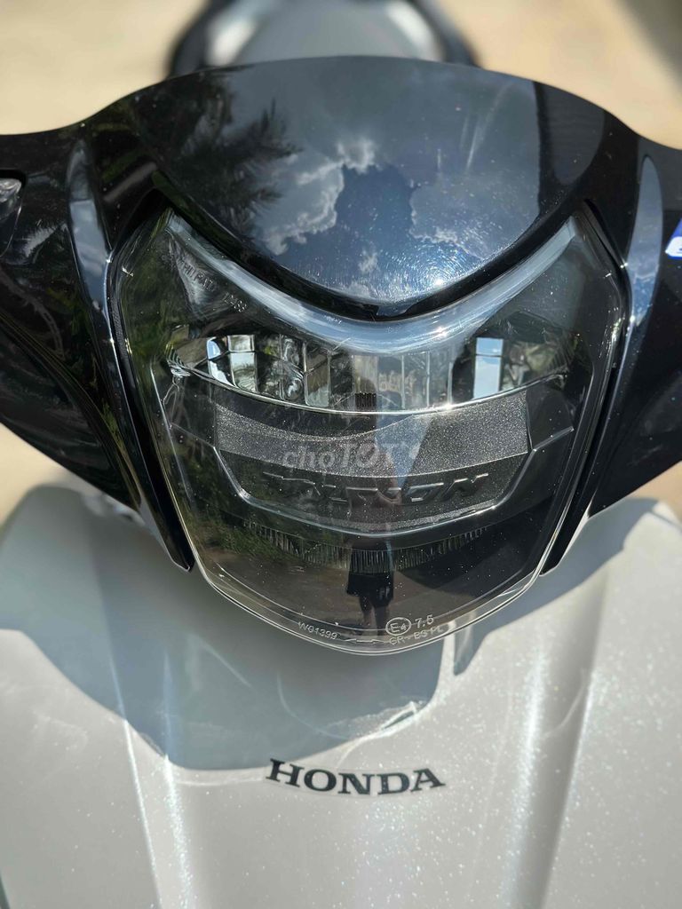 VISION 2018. Mua bán Xe máy tại Thành phố Bến Tre Bến Tre được đăng bởi Hoàng Linh  hình 6