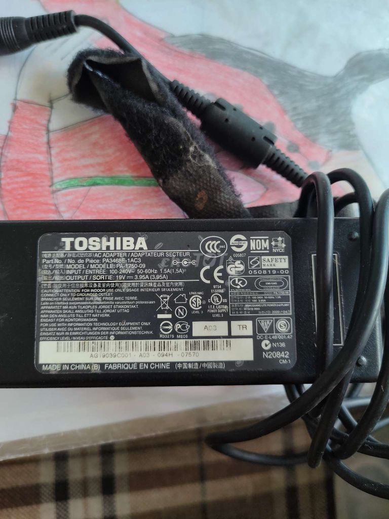 sạc latop toshiba. Mua bán Phụ kiện (Màn hình, Chuột...) tại Huyện Gia Lộc Hải Dương được đăng bởi Duykhac hình 1