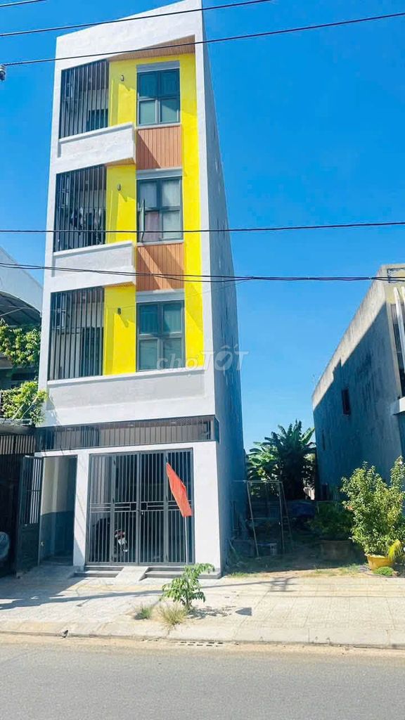 Аренда · 11 комн. · 116 м² · Quận Cẩm Lệ, ул. Cầu Đỏ