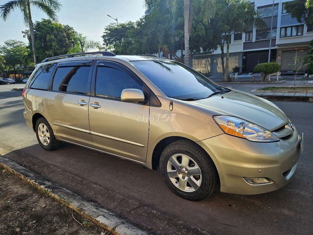 Toyota Sienna 2007