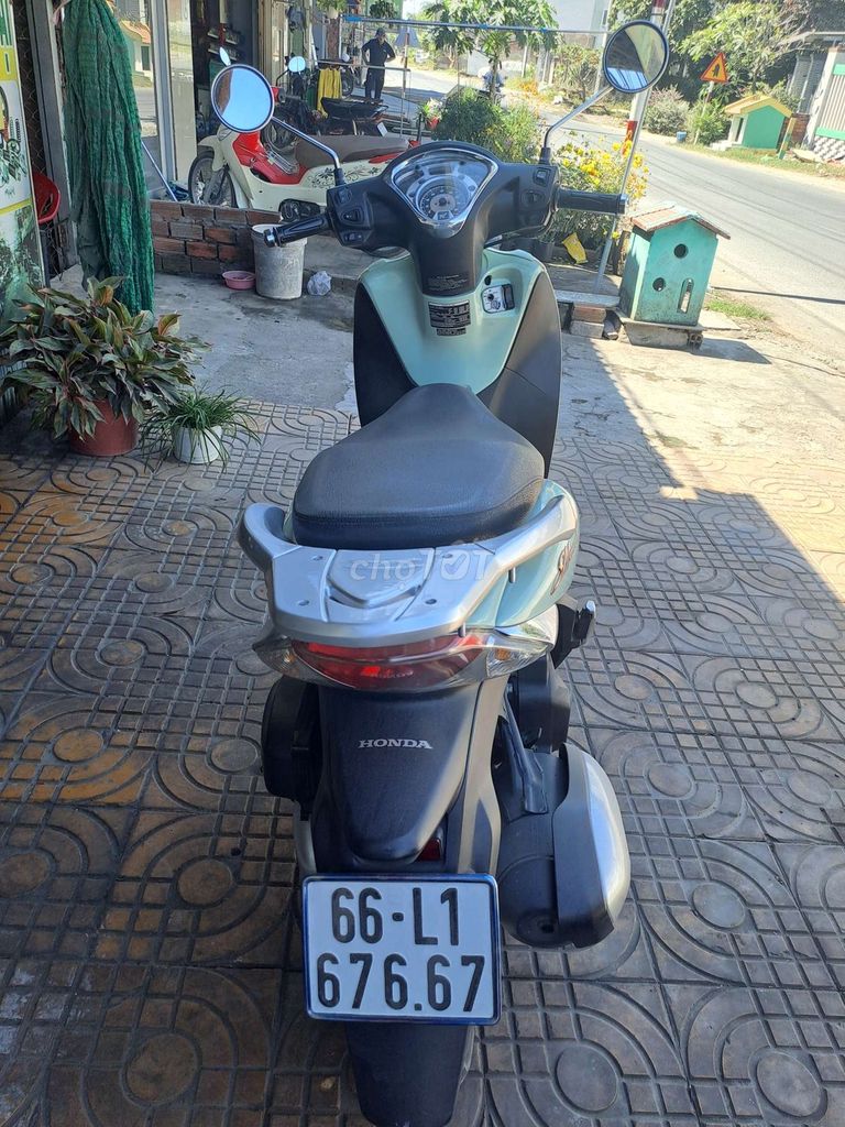 SH mode 2015 hàng bỏ mẫu ít chạy còn như mới 9 chủ. Mua bán Xe máy tại Thành phố Sa Đéc Đồng Tháp được đăng bởi Anh Thành hình 6