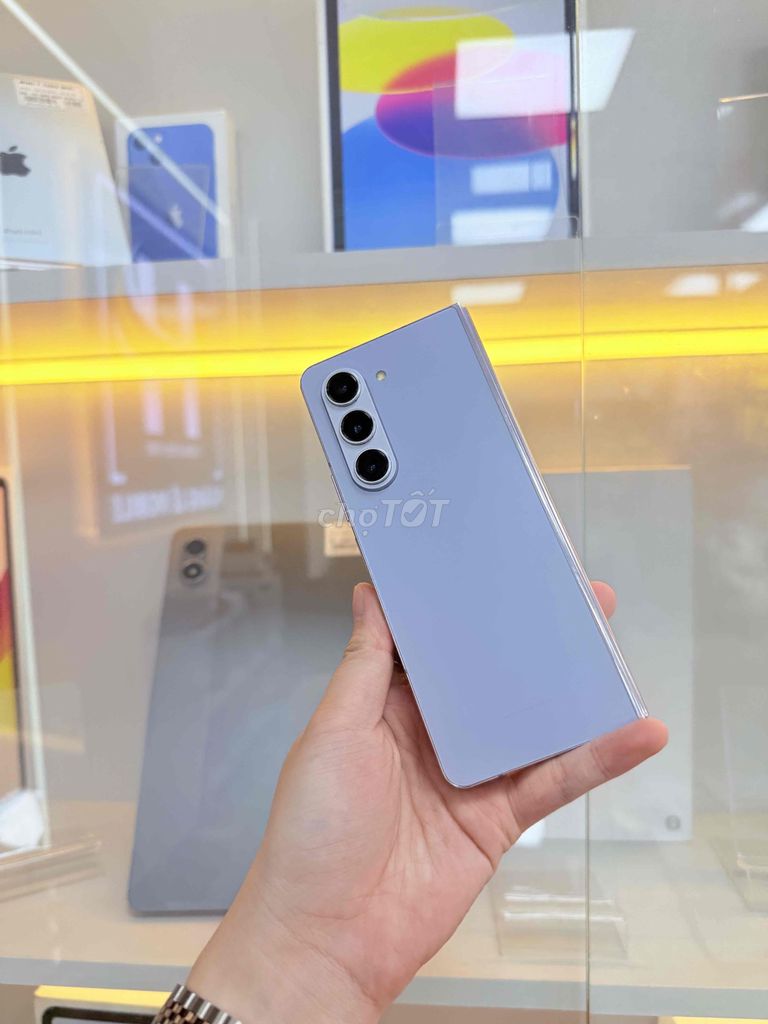 SANSUNG Z FOLD 5 VN 5G 2Sim-12/256G-Màu Blue-Đẹp. Mua bán Điện thoại tại Thành phố Biên Hòa Đồng Nai được đăng bởi Mobile Di Động Biên Hoà hình 1