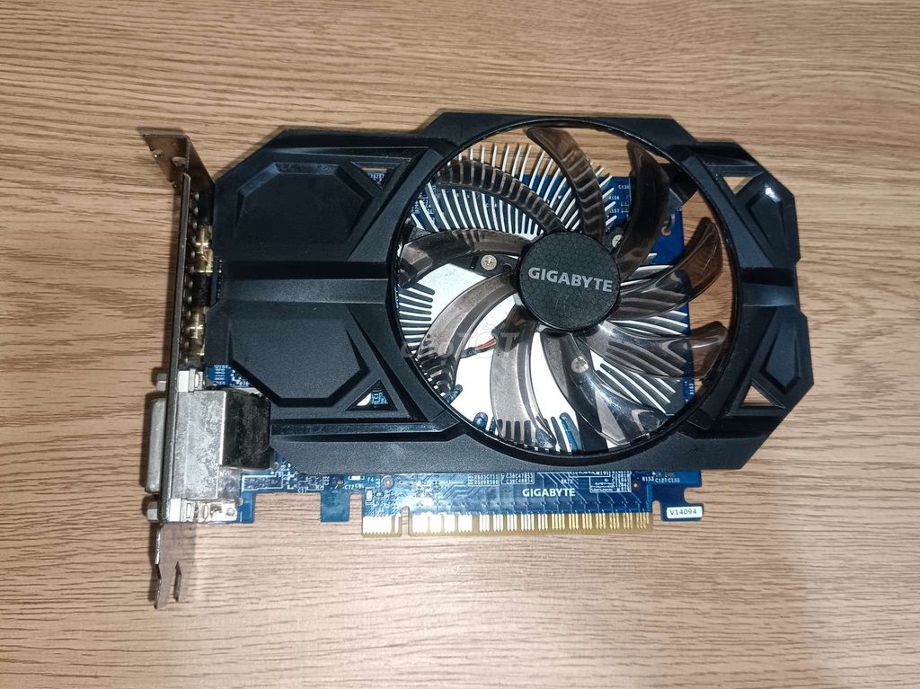 Card màn hình 750ti 2Gb