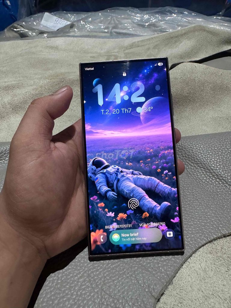 Samsung Galaxy S24 Ultra Xám 12-256gb. Mua bán Điện thoại tại Thị xã Tân Uyên Bình Dương được đăng bởi Ngô Linh hình 1