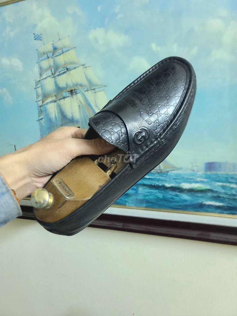 Thanh lý nhanh Gucci dive moccasin auth