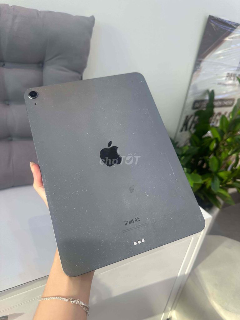 Apple iPad Air 5 Xám Mỏng đẹp. Mua bán Máy tính bảng tại Thành phố Huế Thừa Thiên Huế được đăng bởi Pan Phone hình 1