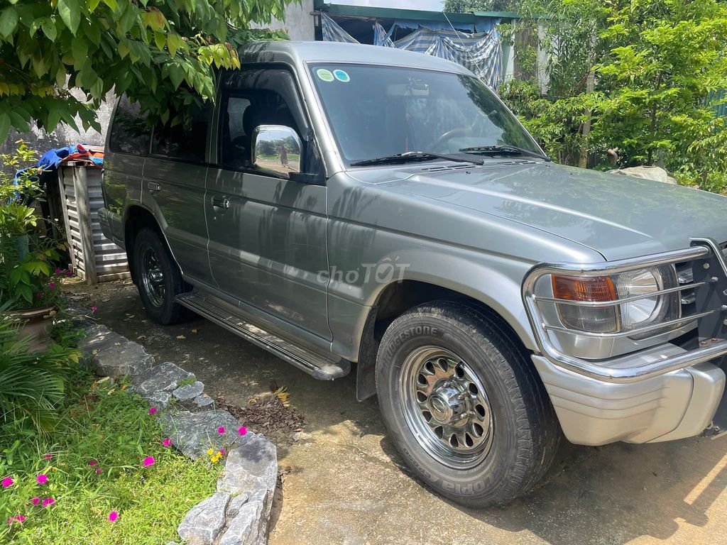Mitsubishi Pajero 2004 X 3.0 - 22560 km. Mua bán Ô tô tại Thành phố Tuyên Quang Tuyên Quang được đăng bởi Bùi Xuân Chính hình 2