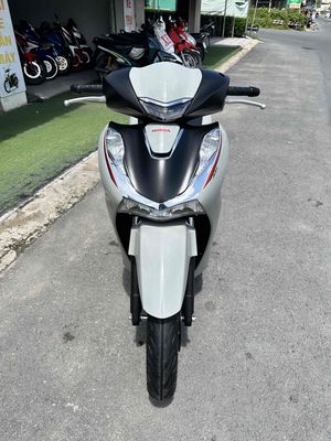 Honda SH 125 ABS 2024 ( góp cần cccd không nợ xấu