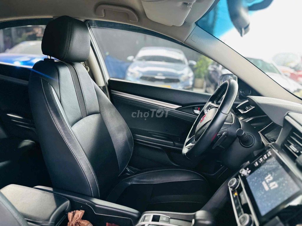 Honda Civic 2019 G 1.8 AT - 80000 km full hãng. Mua bán Ô tô tại Quận Gò Vấp Tp Hồ Chí Minh được đăng bởi lê quang minh nhật hình 7