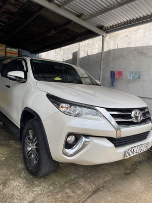 Toyota Fortuner 2.7AT