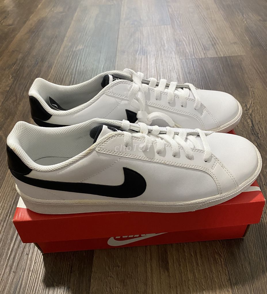 Giày sneaker Nike nam size 44 (mới chưa dùng)