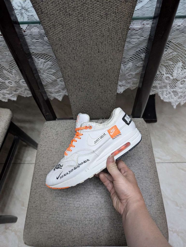 Giày sneaker Nike Air Max 1 Just do It. Mua bán Giày dép tại Quận 12 Tp Hồ Chí Minh được đăng bởi Giay2hand87 hình 1