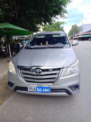 Toyota Innova 2015 Bạc. Mua bán Ô tô tại Quận Ninh Kiều Cần Thơ được đăng bởi XeBuytNho