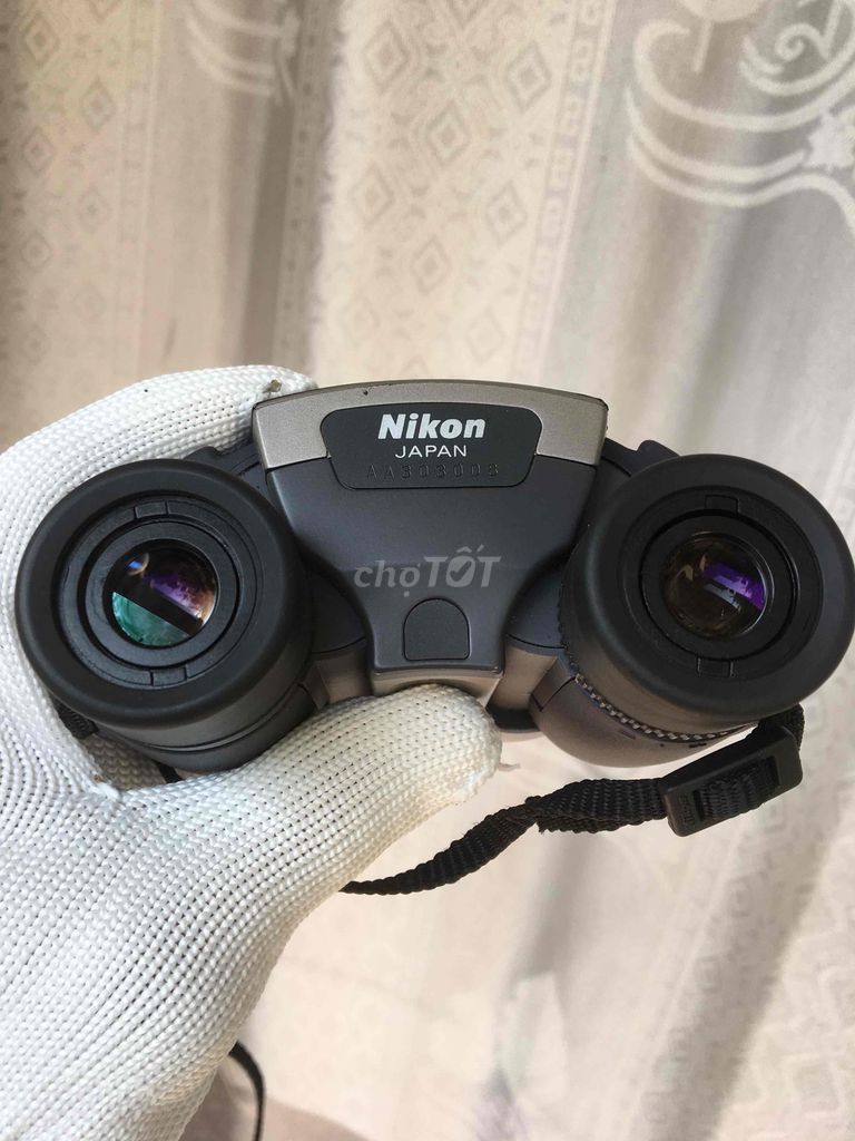 ống nhòm Nikon Nhật