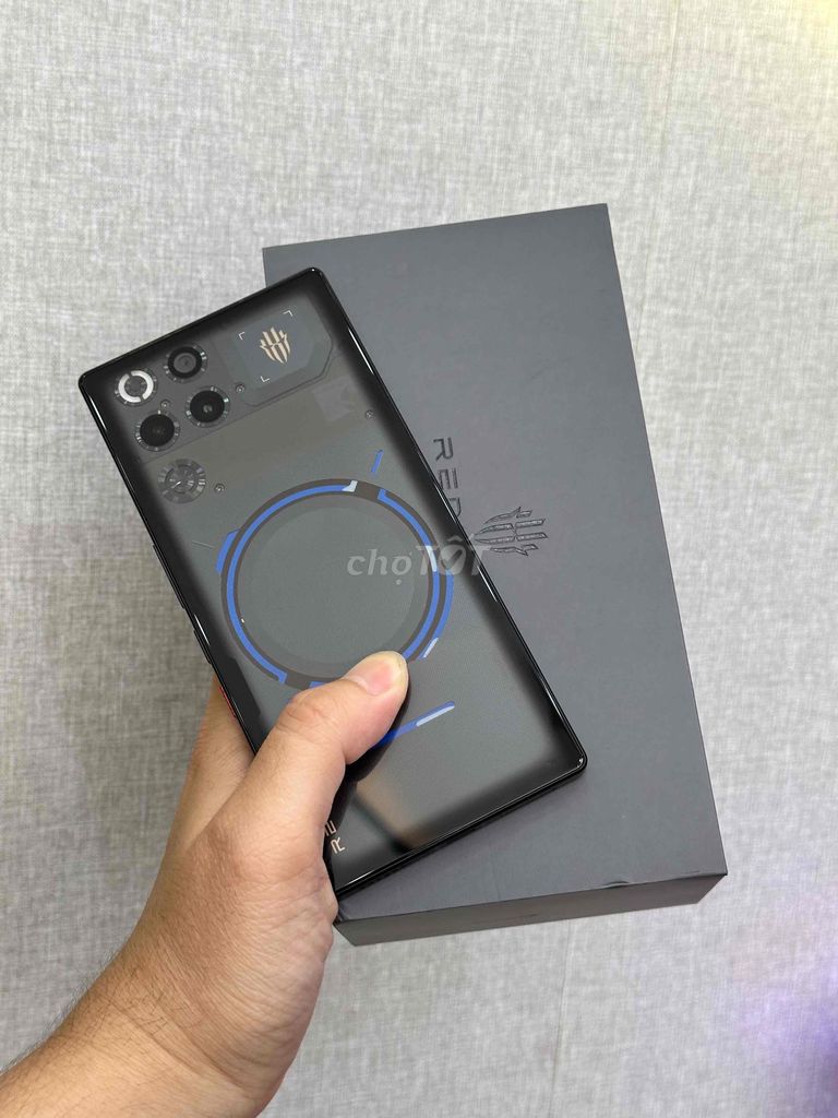 Redmagic 11 Pro Plus 5G 16/512GB Chip 8 elite gen5. Mua bán Điện thoại tại Quận Ninh Kiều Cần Thơ được đăng bởi Quý Mobile Cần thơ hình 1