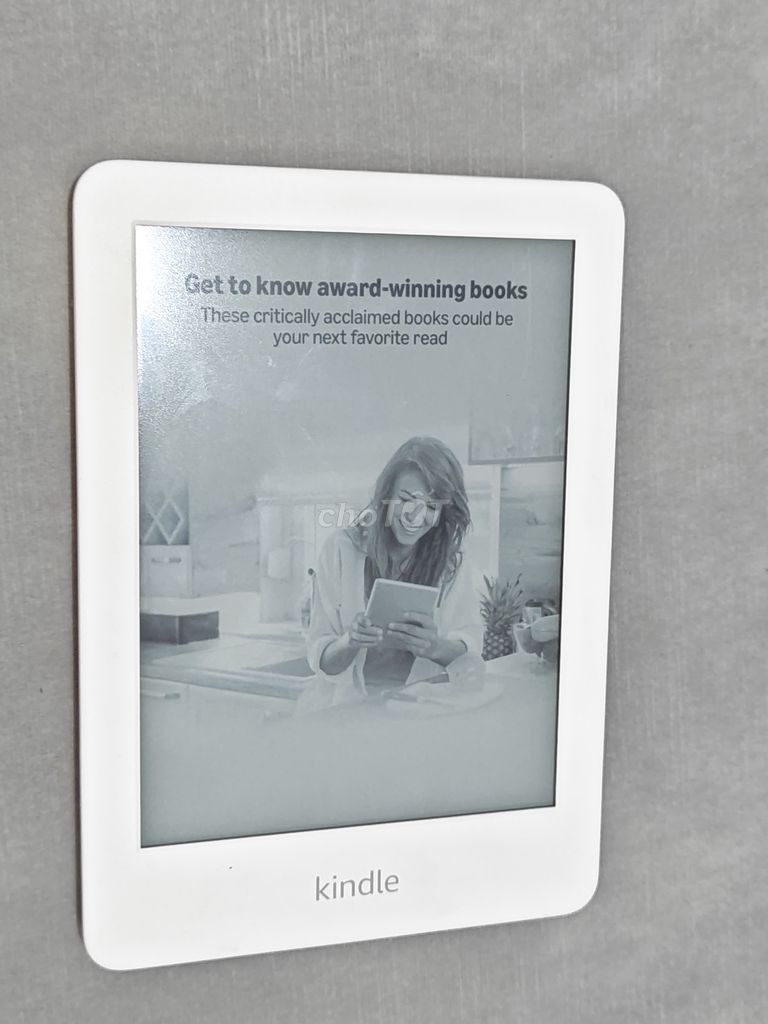 Máy đọc sách Amazon Kindle Thế hệ 10 Trắng 99% mới. Mua bán Máy tính bảng tại Quận Nam Từ Liêm Hà Nội được đăng bởi Xanh Xanh hình 1