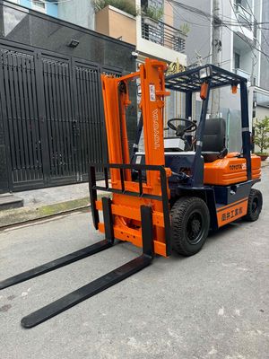 Xe nâng Toyota 2.5 Tấn Dầu. Mua bán Phương tiện khác tại Thành phố Thủ Đức Tp Hồ Chí Minh được đăng bởi Quốc Thanh