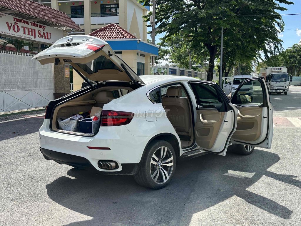 BMW X6 2009 xDrive35i - 104000 km. Mua bán Ô tô tại Quận 12 Tp Hồ Chí Minh được đăng bởi Phạm Tình hình 2