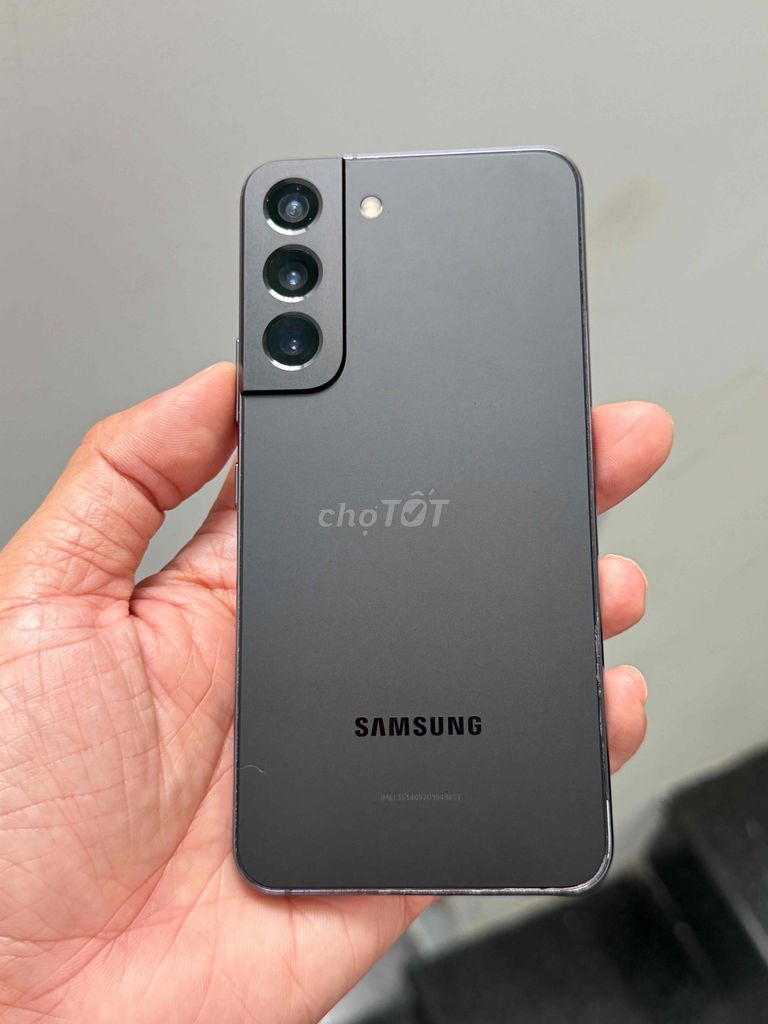 Samsung S22 5G Đen Quốc Tế. Mua bán Điện thoại tại Quận Tân Phú Tp Hồ Chí Minh được đăng bởi MRWAN hình 1