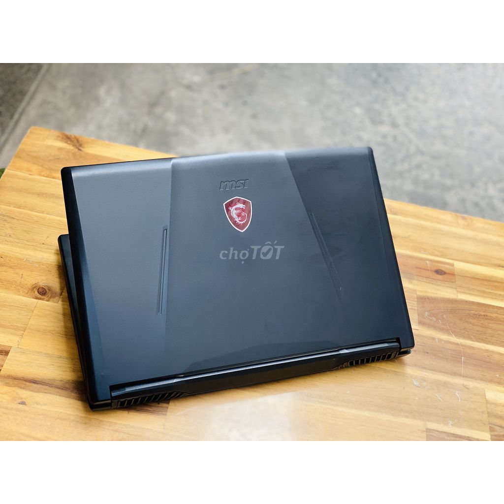 Laptop MSi Chip core I7-8750H / ram 8G / ssd