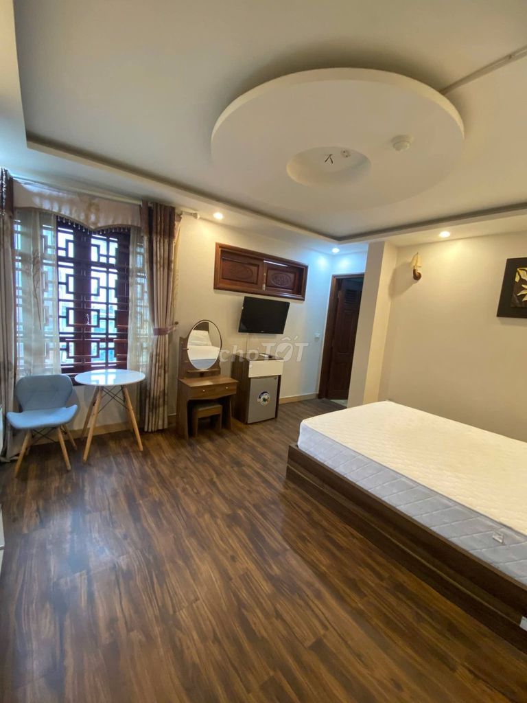 Phòng trọ full đồ ngõ 26 Nguyên Hồng - Đống Đa